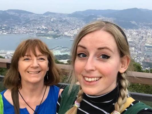 Hija Amy y madre Michelle: abusan de ellas en Nagasaki