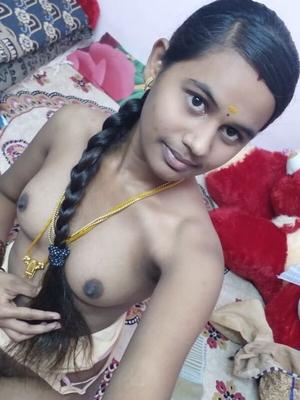 インド人妻の写真が流出