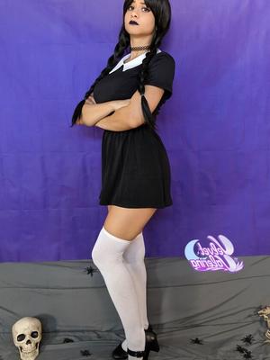 Velvet Valerina - Wednesday Addams - Hentai Cosplay