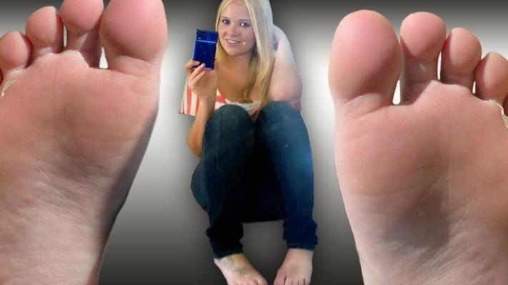 Tasty Teen Toes  - Chelsea