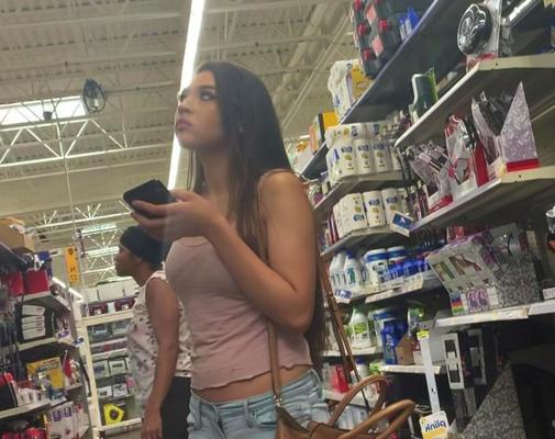 Cute Teen Shopping at Walmart Nice Body