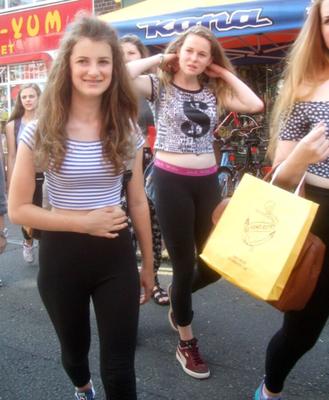 Candid Teens 42 - Leggings & Tight Jeans