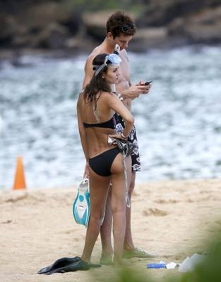 Victoria Justice - Vacation in Hawaii