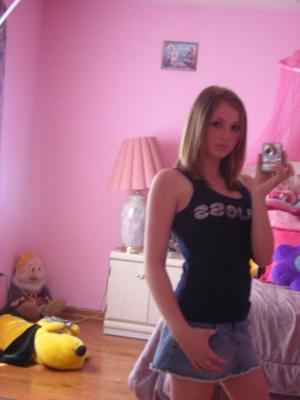 Sylvia, une jeune webcam sexy