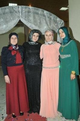 TÜRKISCHE HIJAB SEXY FRAUENBILDER