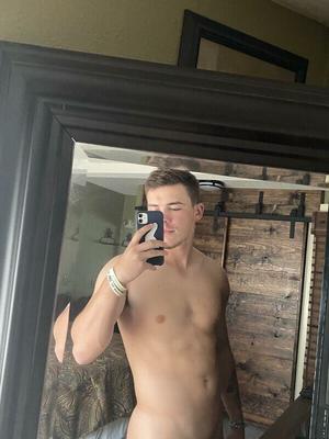 Mirror Twink