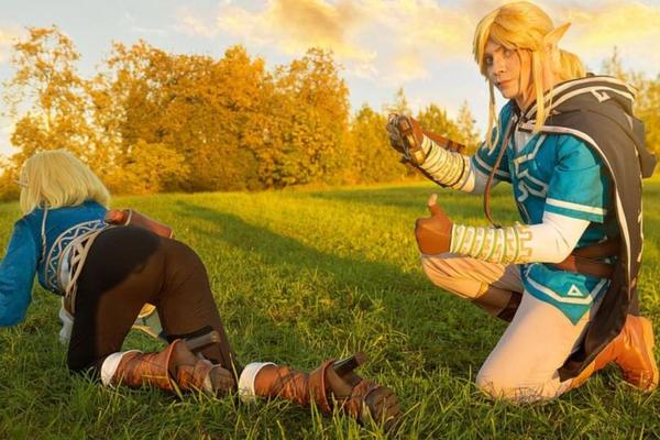 Sehr heißer Zelda-Cosplayer