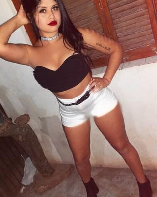 Nadia - Chav hipersexualizado follable - Chavs