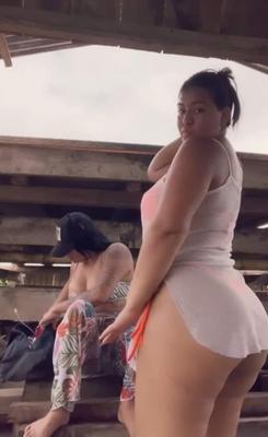 ADOLESCENT LATINA THICC