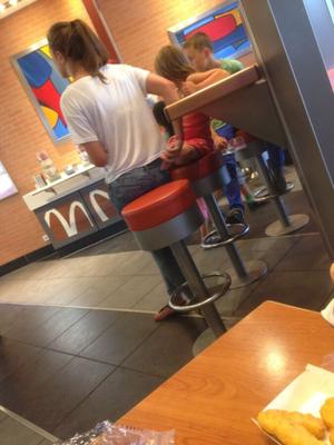 Nice Ass Bitch @ Mc Donalds