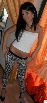 Adolescente amateur culo y leggings