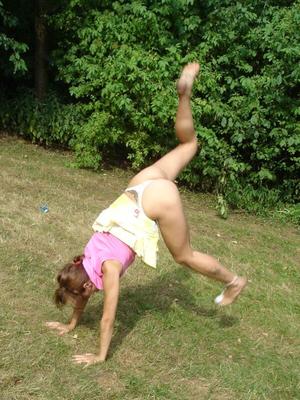 Handstand