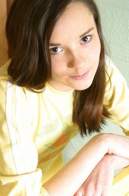 cute teen Terri -  yellow cotton