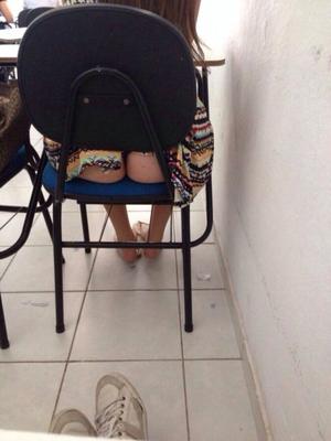 Chica en mi salón de clases