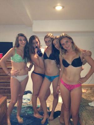 NN Teens party in their panties