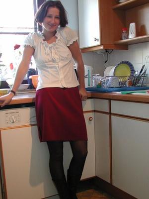 Agnes german teen in pantyhose (Kueche)