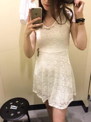 (Plus d'articles ?) Shopping Selfies von Kleidern | 