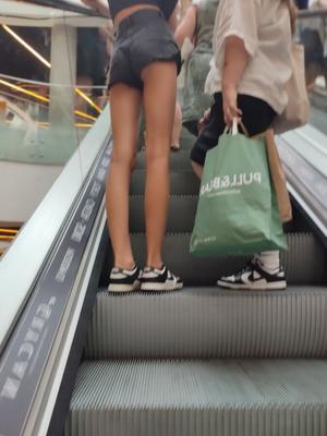 Skinny Polish Teen NN candid in the mall