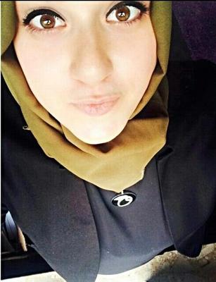 you want to cum on my nice hijab face / Kopftuch teen mit einer