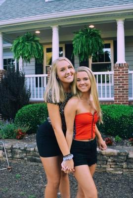 Angelica and Lauren cute teen