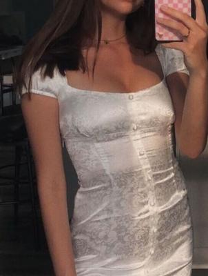 ¡Un bonito vestido para mi primer post! 