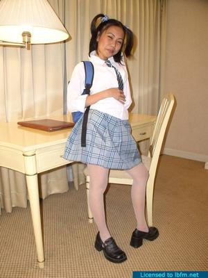 COLEGIALA SEXY DE TAILANDIA 5