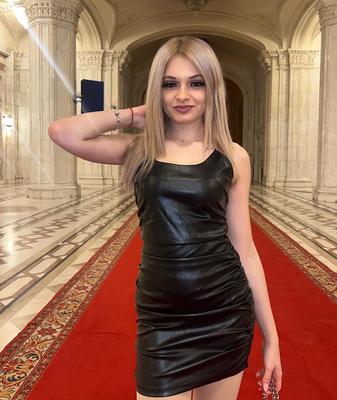 Romanian Teen Slut Andreea Elena