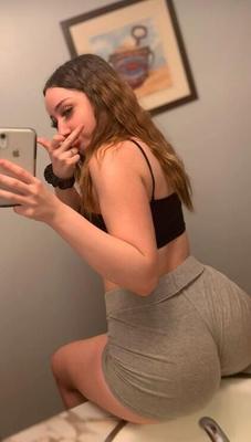 MEHR vom Young Teen Escort von AZ