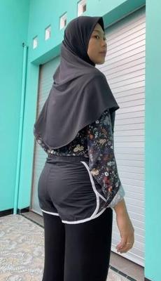 (No Nude) Nice Rear View of Asian Hijab/Jilbab Ladies 