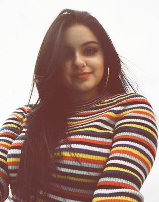 Ariel Winter é perfeito para bater